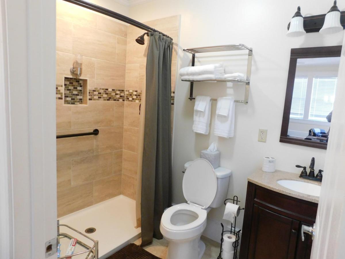 Lawrence Village Bed And Breakfast Swainsboro Екстериор снимка
