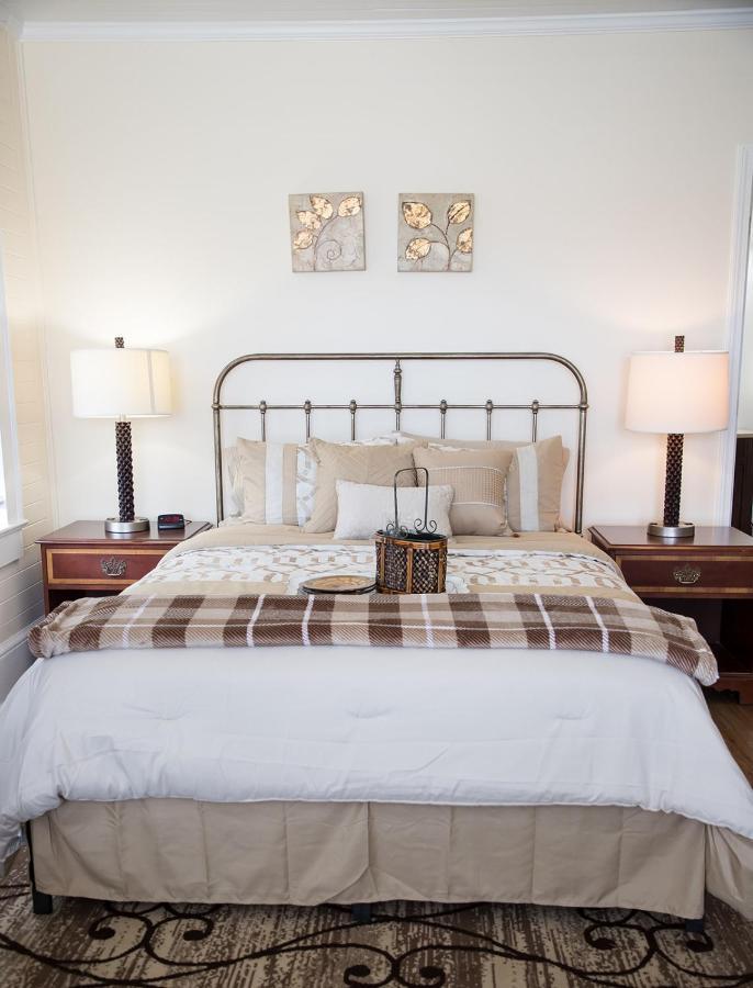 Lawrence Village Bed And Breakfast Swainsboro Екстериор снимка